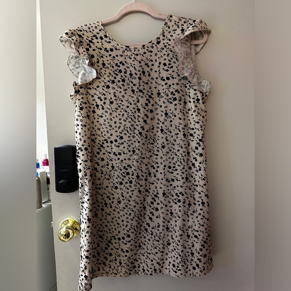 Cream and black floral dress with back tie - Picture 2 of 2